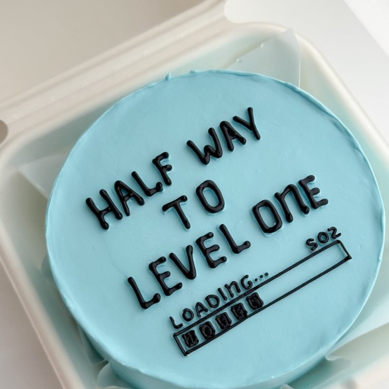 Детский бенто-торт «Half Way To Level One»