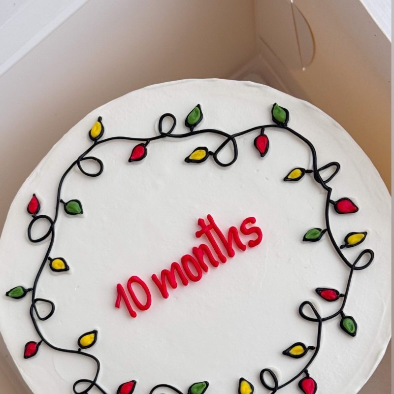 Kids bento cake «Qirlanda 10 months»