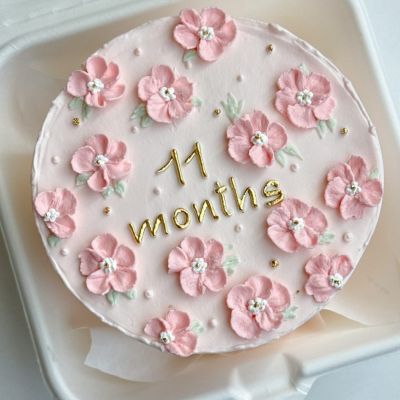 Uşaq bento tortu «Çəhrayı çiçəklər 11 months»