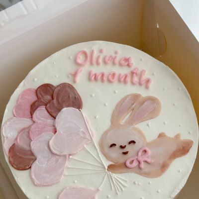 Детский бенто-торт «Dovşan Olivia»