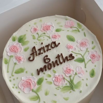 Детский бенто-торт «Güllər Aziza 6 months»