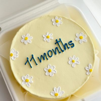 Детский бенто-торт «Sarı 11 months»